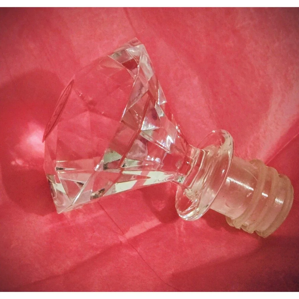 2 Acrylic Gem Wine Bottle Stopper Topper Clear Bling Diamond Shaped Lot